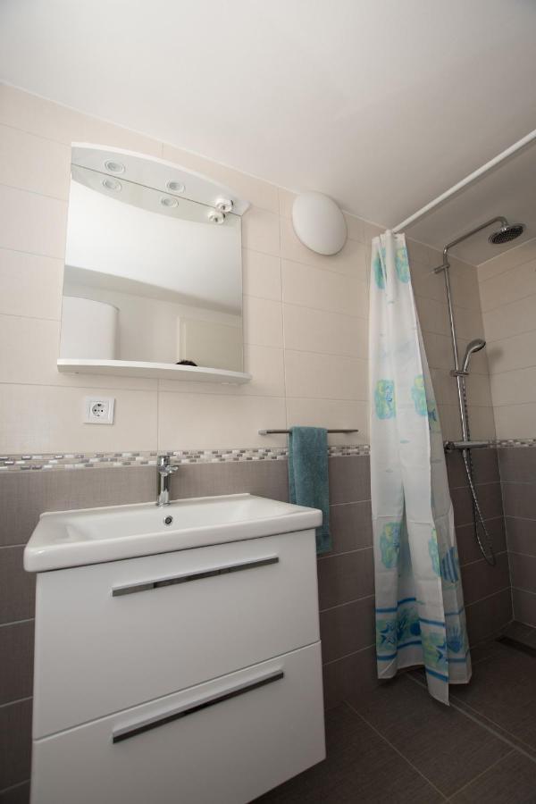 Sun Apartment